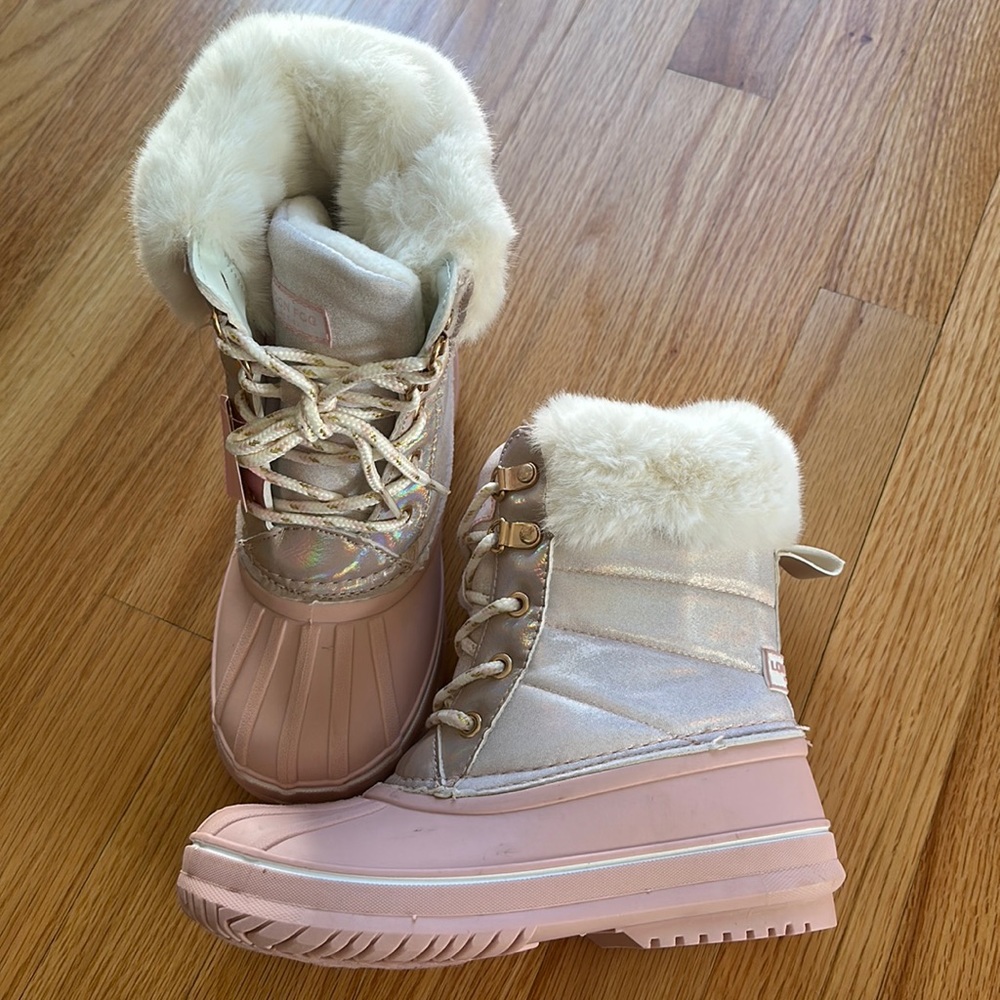 Size 1 London Fog winter boots